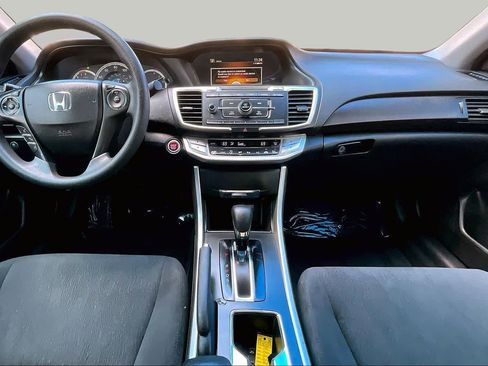 Used 2015 Honda Accord EX image 16