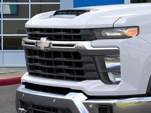 New 2026 Chevrolet Silverado 2500 LT w/ Texas Edition image 13