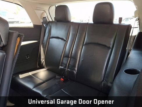 Used 2018 Dodge Journey Crossroad w/ Driver Convenience Group FWD image 14