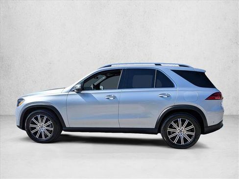 Certified 2024 Mercedes-Benz GLE 450e 4MATIC image 9