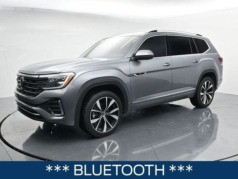 Used 2024 Volkswagen Atlas SEL Premium R-Line AWD/4WD image 5