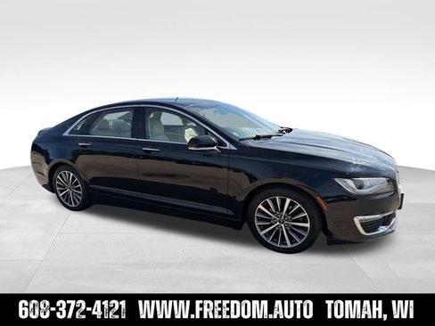 Used 2017 Lincoln MKZ Premiere AWD/4WD image 10