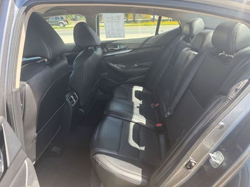 Used 2020 Nissan Maxima 3.5 SV w/ Floor Mat Group FWD image 10