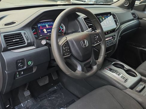 Used 2021 Honda Passport Sport image 23