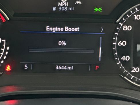 Used 2025 Cadillac XT6 Luxury image 36