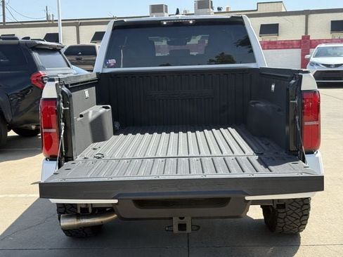 Used 2025 Toyota Tacoma SR5 RWD image 31