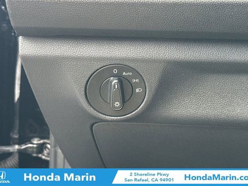 Used 2020 Volkswagen Jetta S image 30