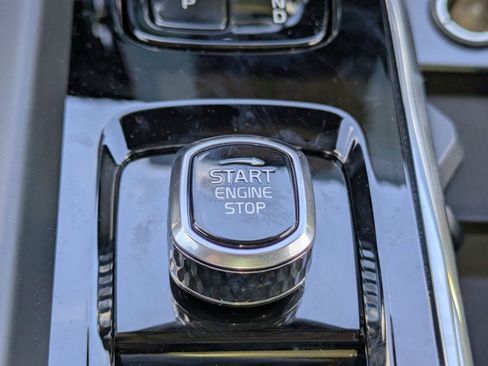 New 2026 Volvo XC60 B5 Plus w/ Protection Package Premier image 42