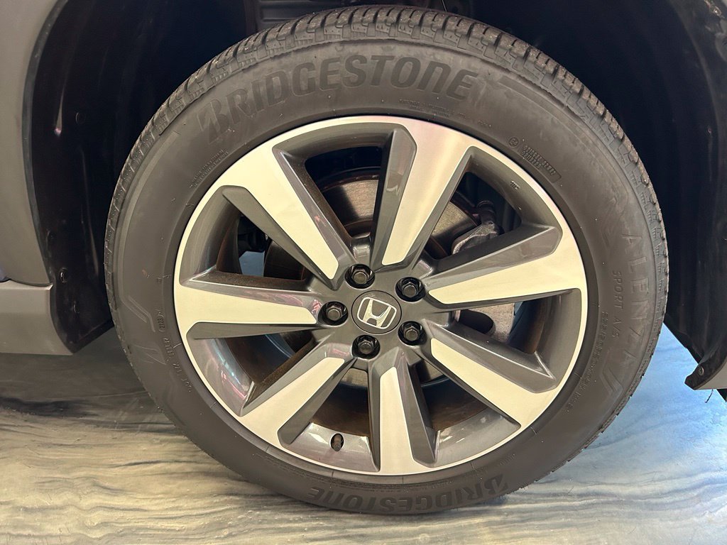 Used 2023 Honda Pilot Touring image 26