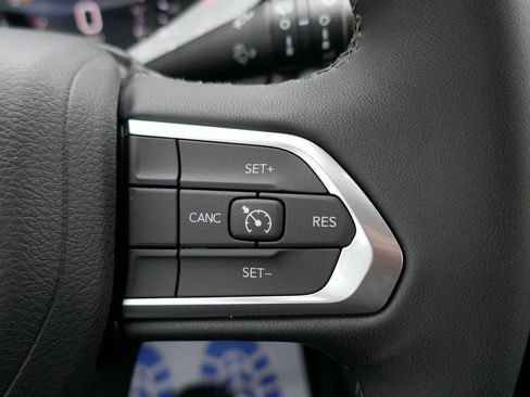 New 2026 Jeep Compass Latitude image 16