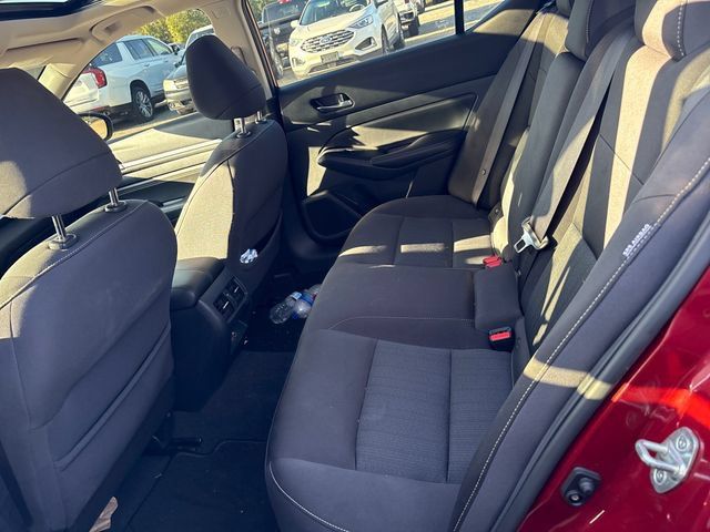 Used 2019 Nissan Altima 2.5 SV AWD/4WD image 9