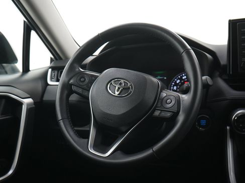 Used 2019 Toyota RAV4 XLE w/ Convenience Package AWD/4WD image 14