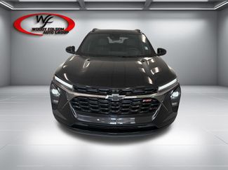 New 2026 Chevrolet Trax RS w/ Sunroof Package FWD video 2