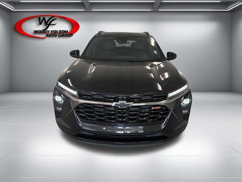 New 2026 Chevrolet Trax RS w/ Sunroof Package FWD image 2