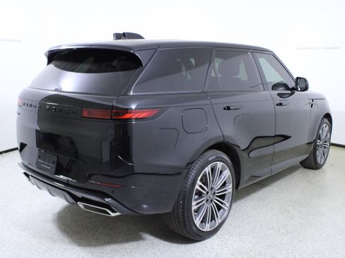 New 2025 Land Rover Range Rover Sport Dynamic SE image 7