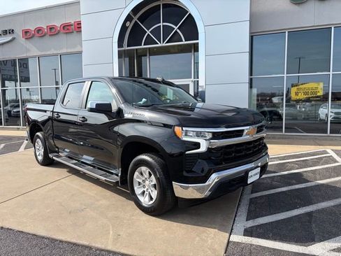 Used 2025 Chevrolet Silverado 1500 LT image 8