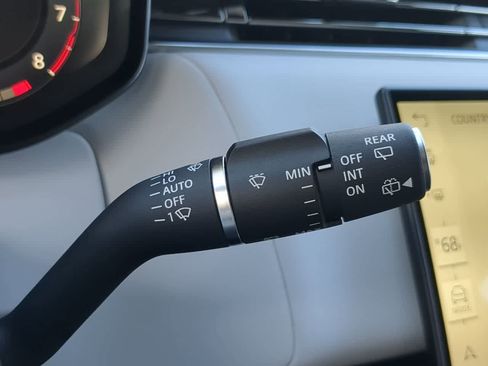 New 2026 Land Rover Range Rover Sport Dynamic SE image 28