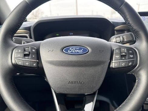 Used 2025 Ford Maverick Lariat image 21