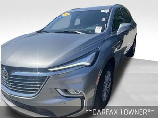 Used 2024 Buick Enclave Essence w/ Technology Package FWD video 2