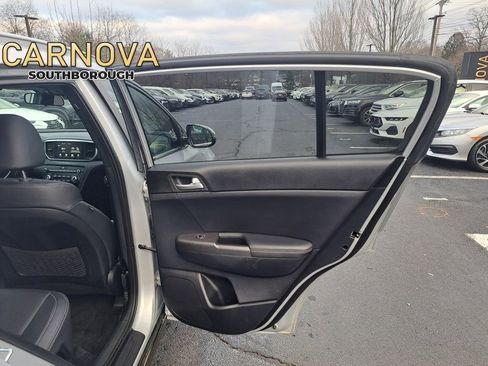 Used 2021 Kia Sportage S image 15