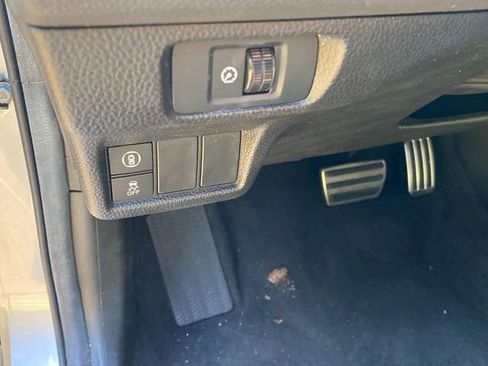 Used 2024 Honda Civic Sport image 13