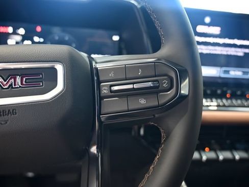 New 2026 GMC Canyon AT4 AWD/4WD image 24
