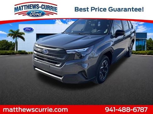 Used 2025 Subaru Forester AWD/4WD image 15