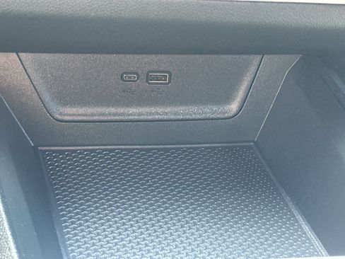 Certified 2025 Chevrolet Equinox LT w/ Safety and Technology Package AWD/4WD image 20