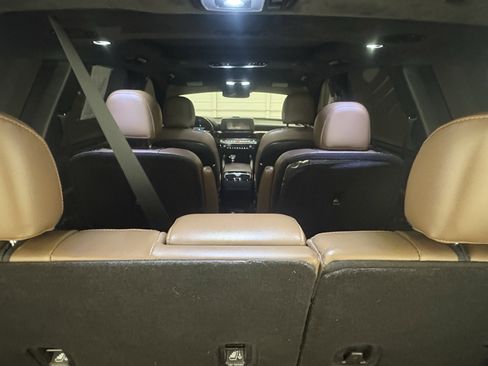 Used 2020 Kia Telluride SX w/ SX Prestige Package image 22