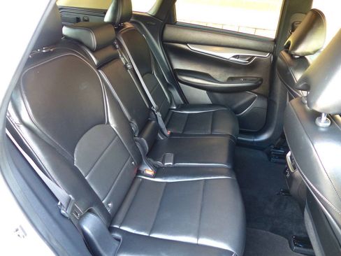 Used 2021 INFINITI QX50 Pure AWD/4WD image 46
