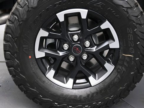 New 2026 Jeep Wrangler Unlimited Rubicon image 32