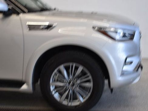 Used 2022 INFINITI QX80 Luxe w/ Cargo Package AWD/4WD image 13