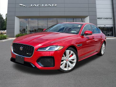 Certified 2022 Jaguar XF R-Dynamic SE image 1