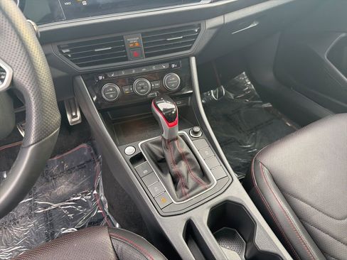 Used 2023 Volkswagen Jetta GLI Autobahn image 16