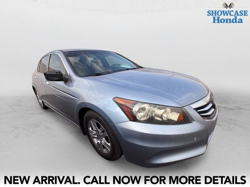 Used 2011 Honda Accord LX-P image 6