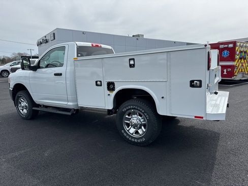 New 2024 RAM 2500 Tradesman w/ Chrome Appearance Group image 5
