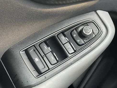 Certified 2025 Subaru Outback Premium w/ Popular Package #1A image 16