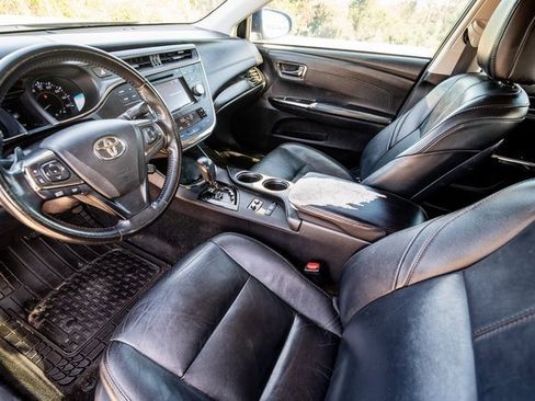 Used 2016 Toyota Avalon XLE image 7