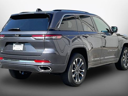Certified 2023 Jeep Grand Cherokee Overland AWD/4WD image 8