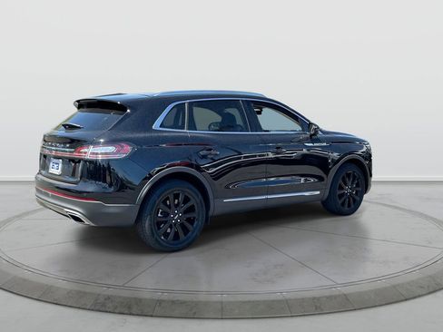 Used 2023 Lincoln Nautilus Reserve w/ Monochromatic Package AWD/4WD image 8