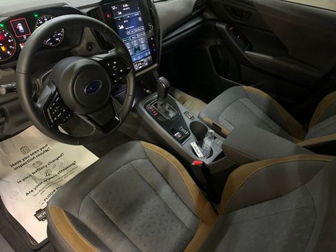 Used 2025 Subaru Crosstrek 2.5i Sport w/ Popular Package #4A AWD/4WD image 11