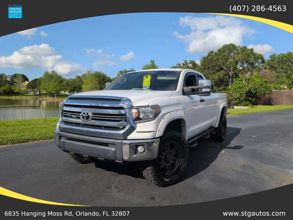Used 2016 Toyota Tundra SR5 w/ SR5 Upgrade Package AWD/4WD image 1