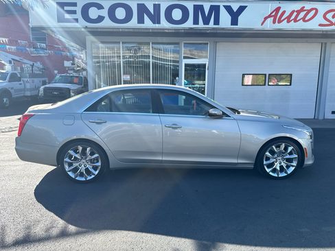 Used 2014 Cadillac CTS Performance image 2