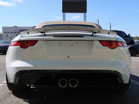 Used 2017 Jaguar F-TYPE Convertible image 9