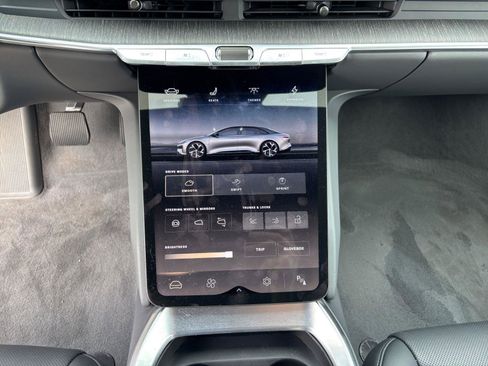 Used 2024 Lucid Air Pure RWD image 12