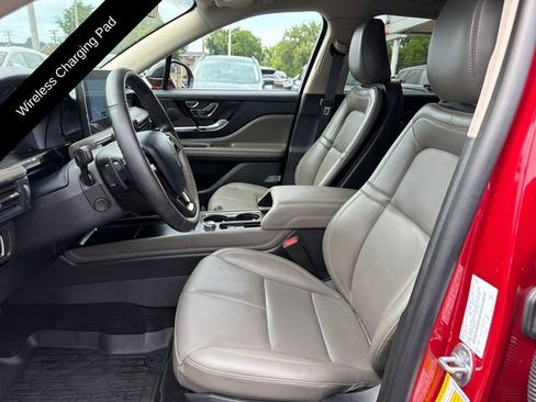 Used 2025 Lincoln Corsair AWD w/ Equipment Group 101A image 14