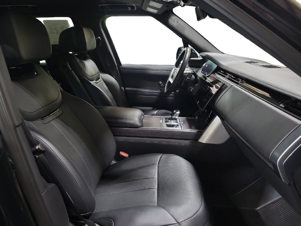 Used 2023 Land Rover Range Rover SV AWD/4WD image 31