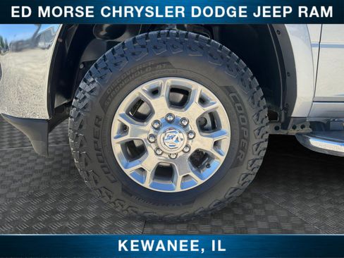 Used 2022 RAM 3500 Laramie AWD/4WD image 14
