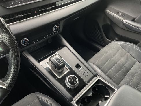 Used 2022 Mitsubishi Outlander SE AWD/4WD image 13