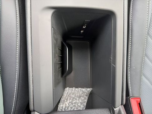 New 2026 Volkswagen Tiguan SE AWD/4WD image 21